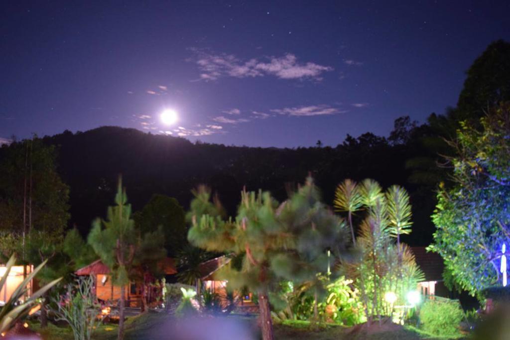 Mountain View Resort & Spa Tomohon Экстерьер фото